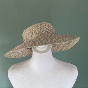 Nine West Straw Wide Brim Sun Visor
